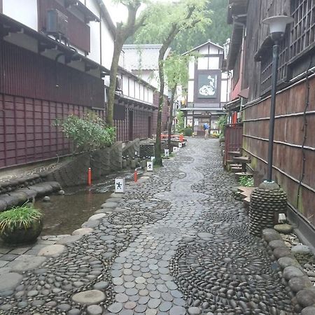 Yanaka No Taisuke Hotel Gujo Luaran gambar