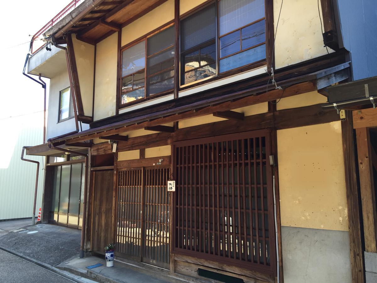 Yanaka No Taisuke Hotel Gujo Luaran gambar